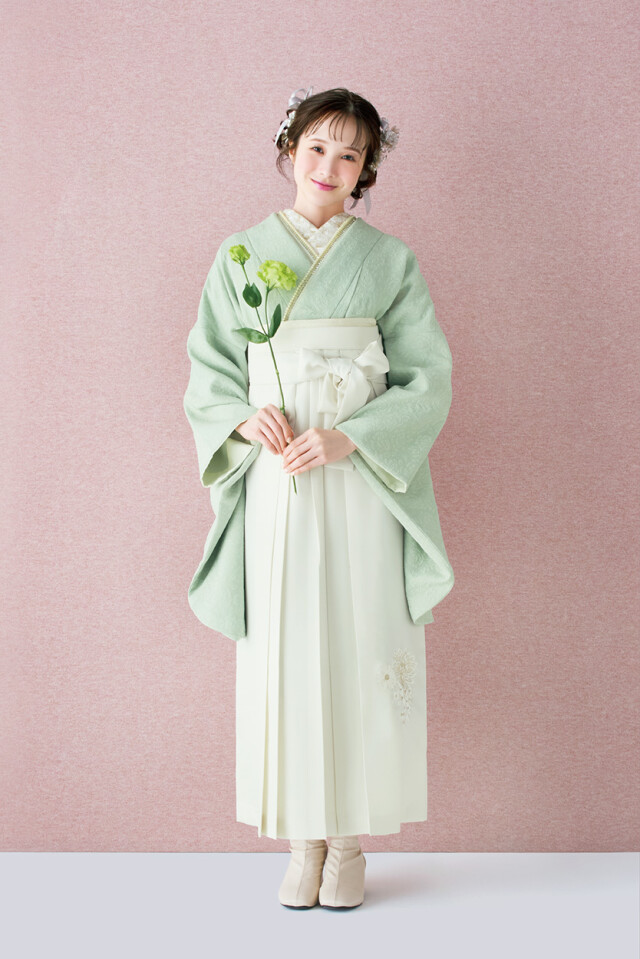 ラボット　服　lovot きみどり　紗綾形　羽織　袴　インナー緑　矢絣 ふりそでMODEウェディングボックス ららぽーと名古屋みなとアクルス店