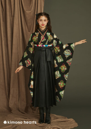 No.11607 FLE102：黒袴