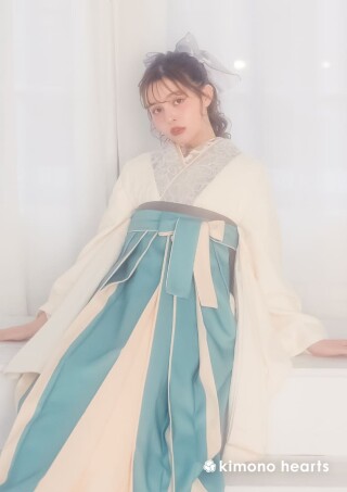 No.5928 白×水色のバイカラー袴