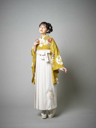 No.13965 卒業袴セット｜マスタードイエロー花柄着物 × アイボリー袴