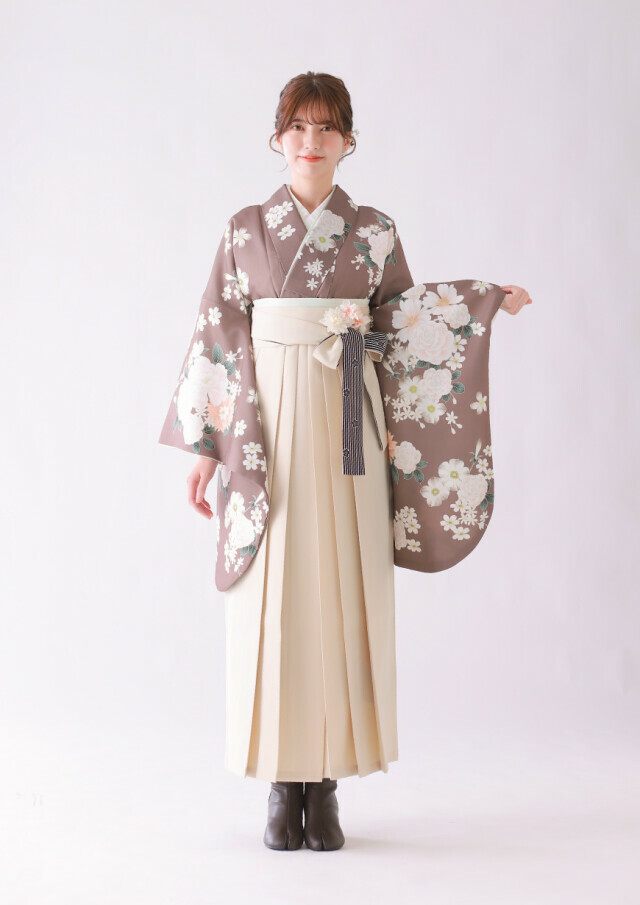 25-0008の衣装画像1