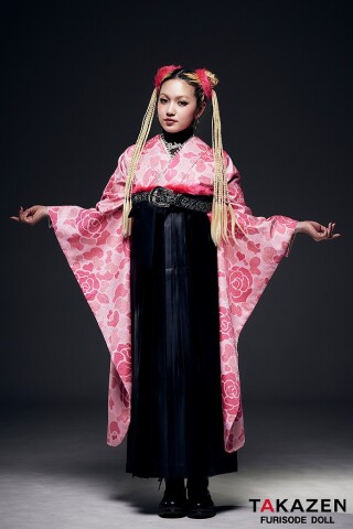 No.4175 ヴィンテージスタイル　ピンク　迷彩柄/バラ柄/カモフラ柄　ストリート　ブーツコーデ　かっこいい　おしゃれ　HIROCK/ハイロックコラボ袴ネットレンタル　GH10