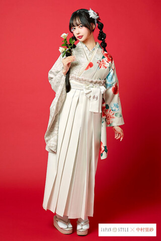 No.4740 JAPAN STYLE×中村里砂ブランド袴ネットレンタル　ベージュ/くすみカラー　水彩画風/椿　アンニュイ　和モダン　R26099