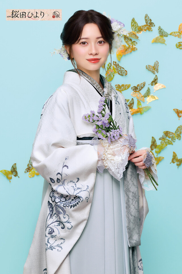 桜田ひよりブランド袴ネットレンタル ヴィンテージスタイル ライトグレー/ニュアンスカラー シンプル クール ブーツスタイル R26093の衣装画像3