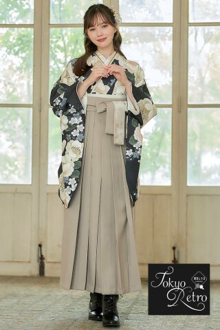 No.5239 東京レトロ袴ネットレンタル　正統派古典　グレー　椿柄　モダン　おしゃれ　くすみ系　大人っぽい　ブーツコーデ　マーシュ彩　R26070