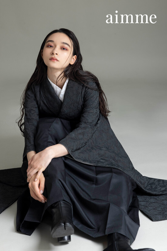 aimme black HAKAMAの衣装画像2
