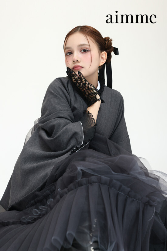 黒×黒の衣装画像2
