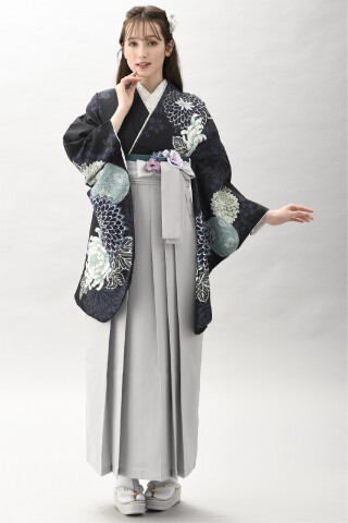 濃紺地に菊と毬