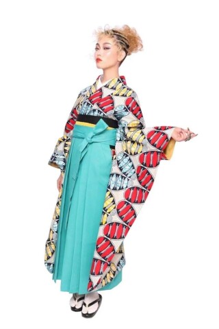 No.13565 WAFRICA着物 × 無地袴