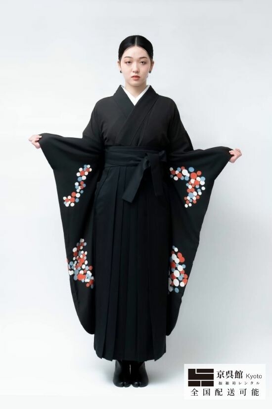 パオンスワロ × 無地袴の衣装画像1