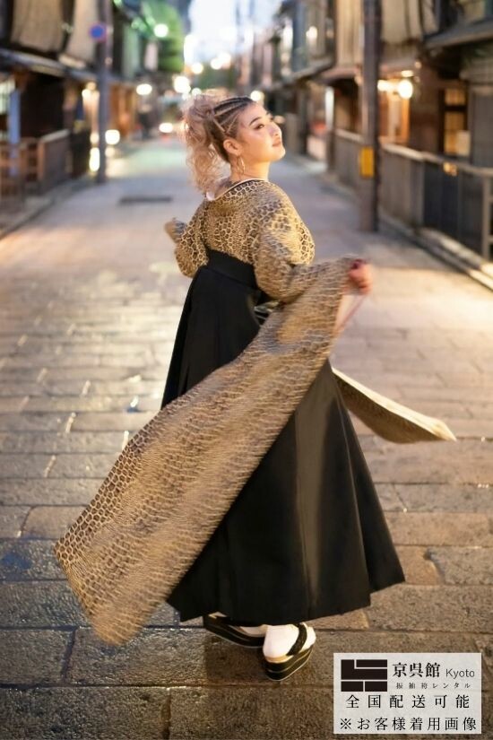 WAFRICA着物 × 無地袴の衣装画像2