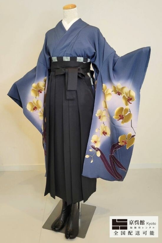 袖に胡蝶蘭 × 無地袴の衣装画像1