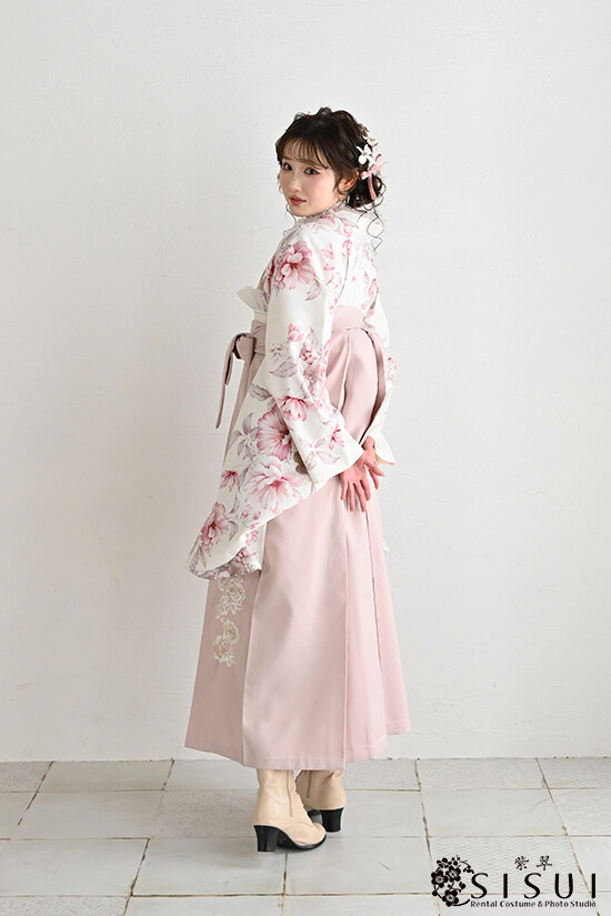 着物_ 袴_の衣装画像2