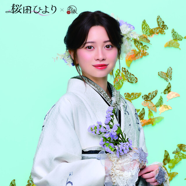 桜田ひより×志織T-1の衣装画像1