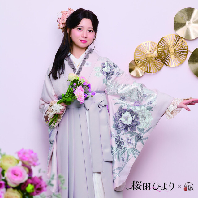 桜田ひより×志織S-1の衣装画像2