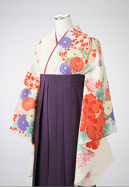 美月 控えめクリーム色 No 2378 らかんスタジオ三鷹東八店 My袴 はかま 美月 控えめクリーム色 No 2378 らかんスタジオ三鷹東八店 My袴 はかま