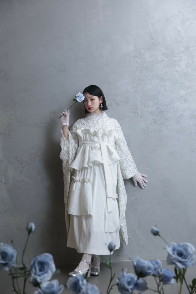 aimmeオリジナル ティアードフリル袴 WHITEの衣装画像2