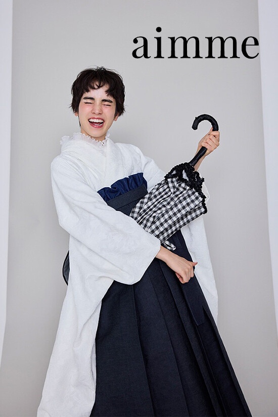 ホワイトレース×デニム袴の衣装画像1