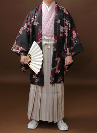 白い写真館ミズノ衣裳部 卒業はかまレンタル 写真 北海道 袴レンタルならmy袴