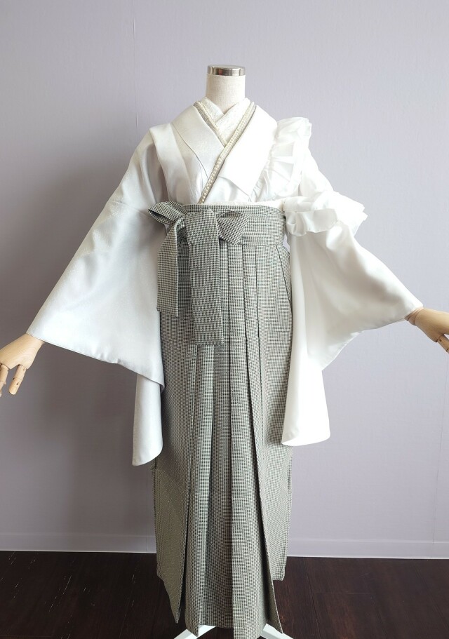 SHUKU人気袴セットの衣装画像1