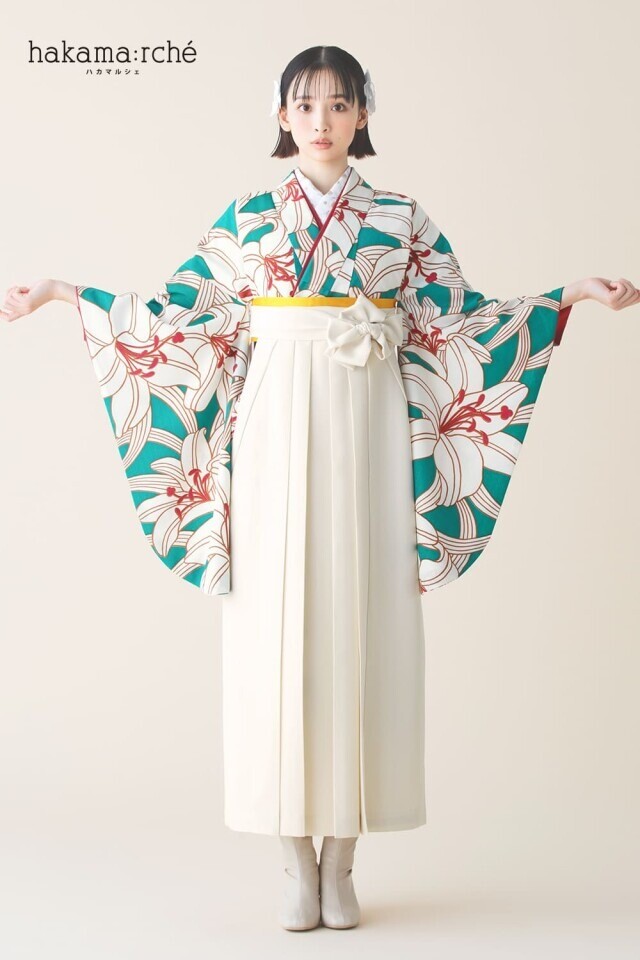 M002の衣装画像1