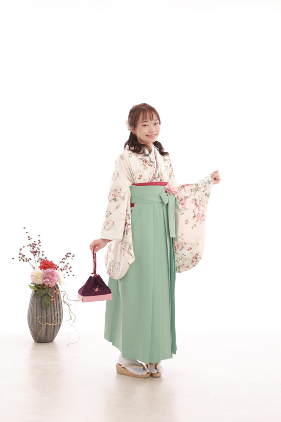 2022年 入荷小袖①の衣装画像3