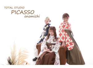 レンタル衣装＆Totalスタジオ ピカソ　尾道メイト店の店舗サムネイル画像