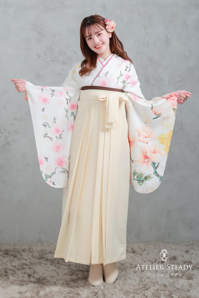 モクレン×梅 クリームの衣装画像1