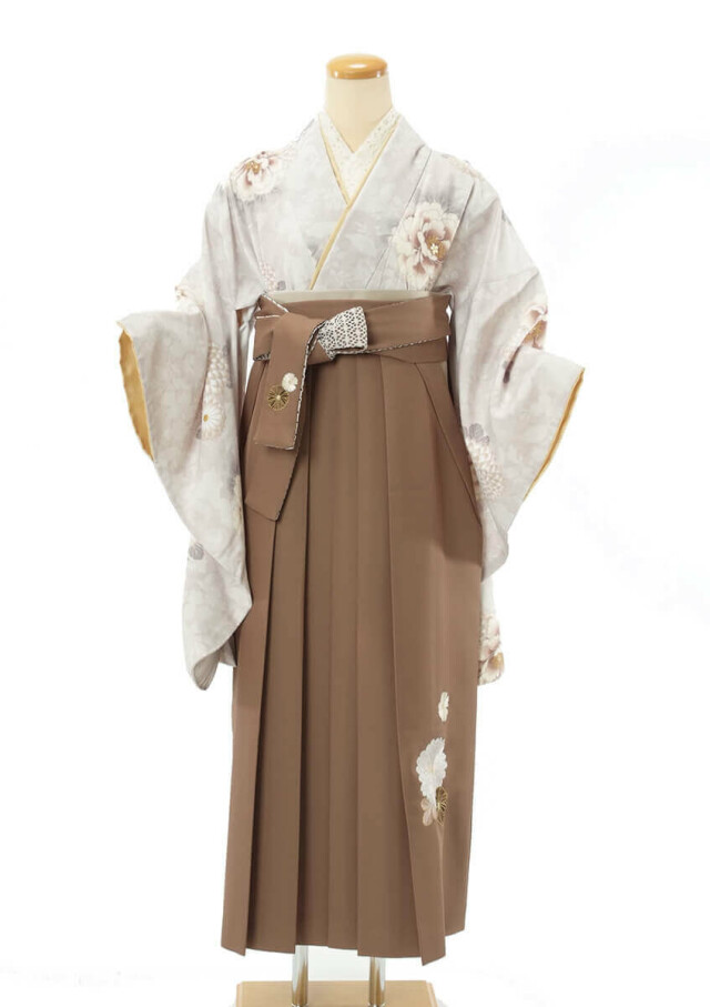 F100の衣装画像1