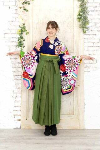 紺色大柄卒業袴