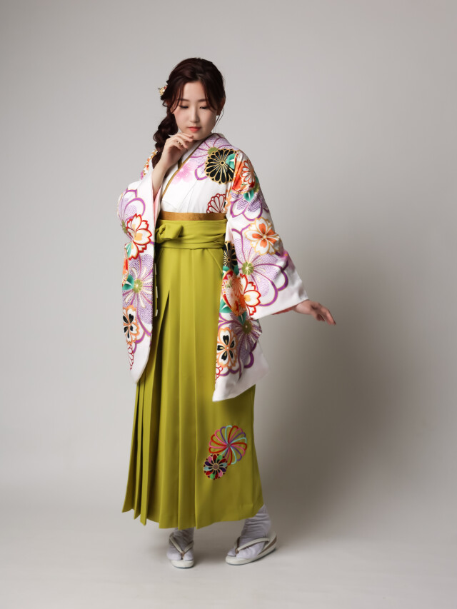 女性用袴の衣装画像3