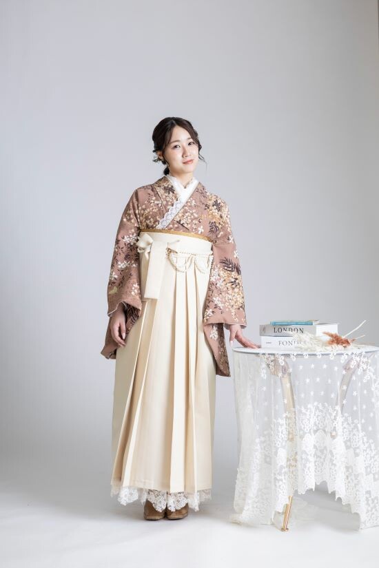 女性用袴の衣装画像1