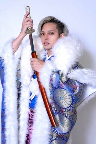No.13704 【男袴】BASARA　＃青＃派手男子