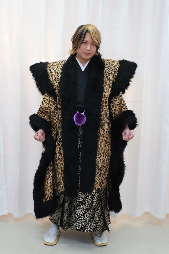 【男袴】BASARA #白#派手男子の衣装画像1
