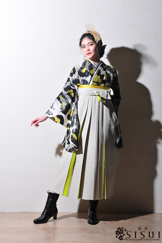 【Modern Antenna】着物No.1600 【Modern Antenna】袴No.1157Gの衣装画像2