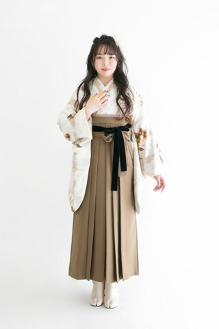 ガーリーコーデ