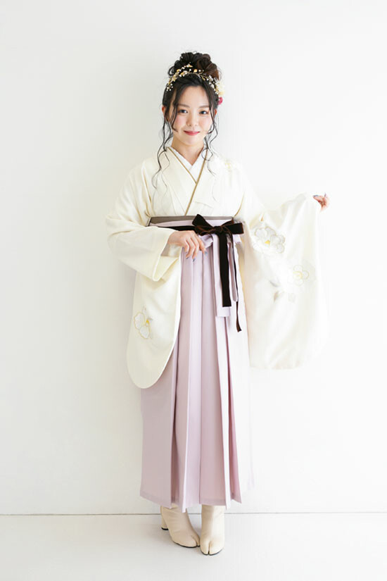 ガーリーコーデの衣装画像1