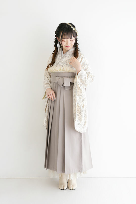 ガーリーコーデの衣装画像1