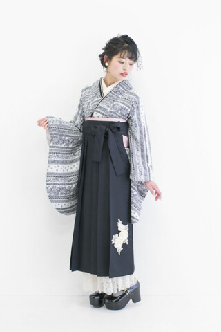 ガーリーコーデ