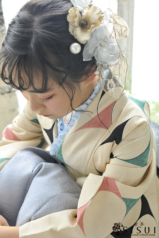 【MODERN ANTENNA】着物No.20-1713 袴No.21-1179Bの衣装画像3